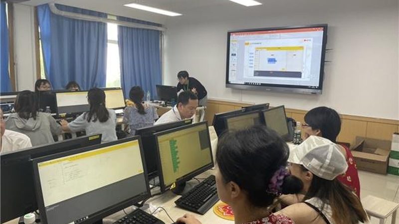 心理咨询师培训，北京周末班价格几何？揭秘背后的考量因素**